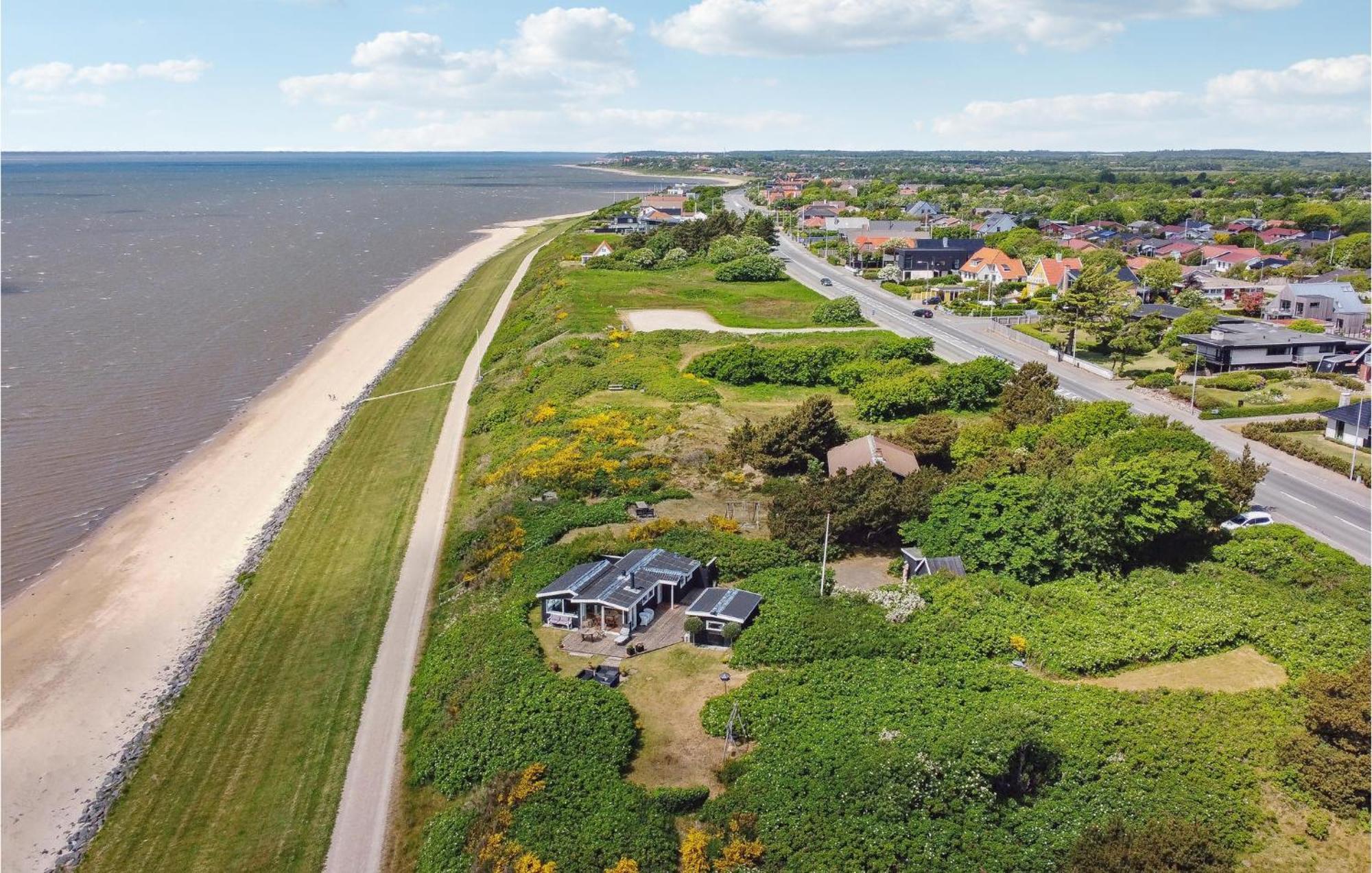 Cozy Home In Esbjerg V With Wifi Exterior photo